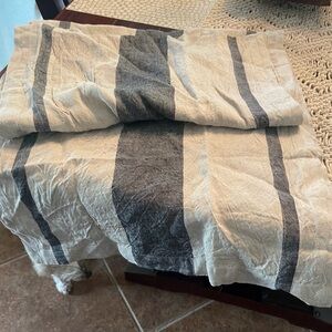 Tavolo Kitchen Runner Striped Linen Italy